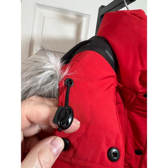 BCBG Sz Small Red‎ Insulated Removable Hood Parka Puffer NWT - Picture 5 of 10